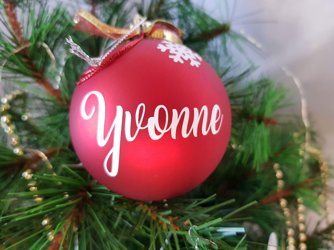 Bola de Navidad Personalizada - ¡Magia y Color para tu Navidad!