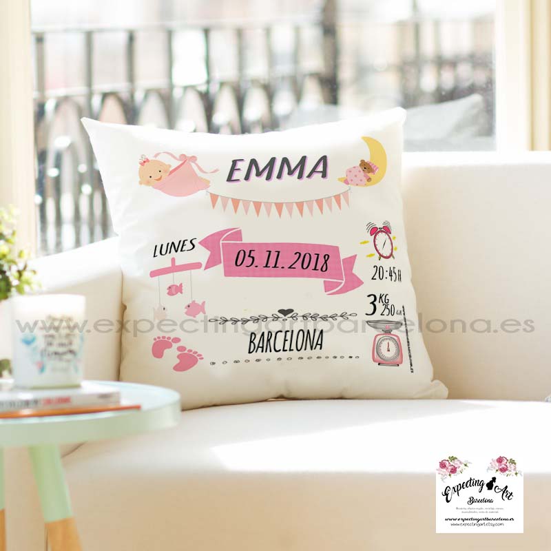 Cojín nacimiento de bebé personalizado con nombre y datos Bebé | Modelo Emma ribete| Funda desenfundable (35cm x 35cm 40cm x 40cm)