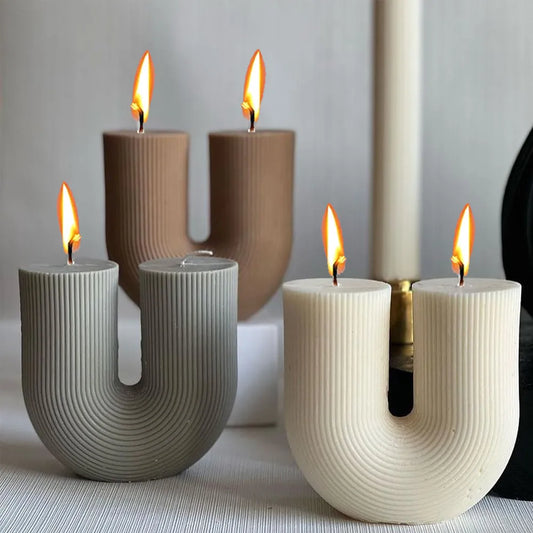 Molde en Forma de U para Velas Perfumadas - Elegancia y Creatividad en Cada Detalle"