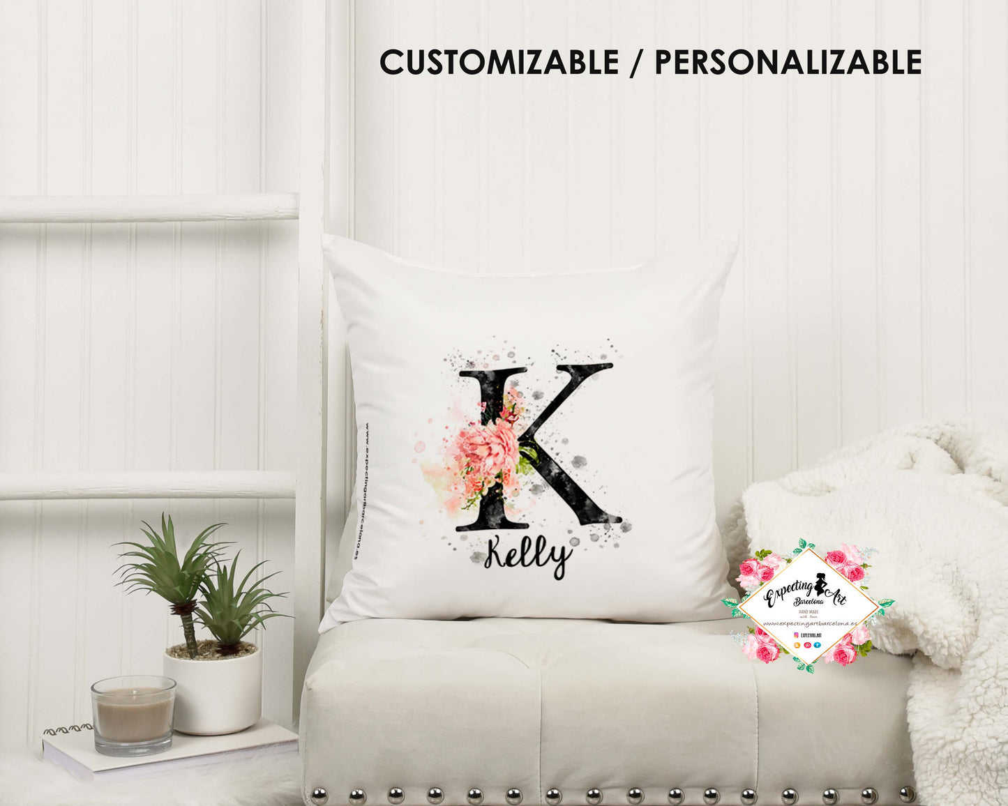 Cojín de Amistad Personalizado con Nombre | Modelo Inicial Flores | Funda Desenfundable (35cm x 35cm / 40cm x 40cm)