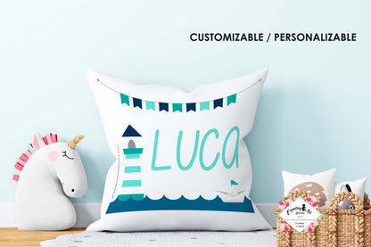 Cojín Cuadrado Personalizado con Nombre | Decoración Faro Luca| Almohada de Poliéster de 40x40cm y 35x35cm