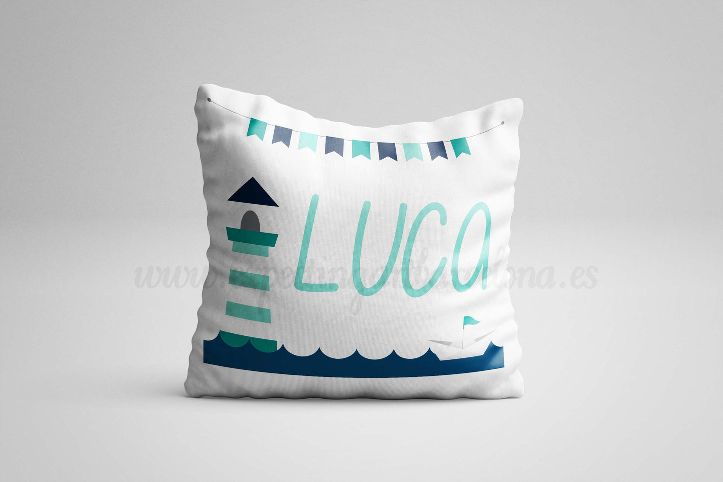 Cojín Cuadrado Personalizado con Nombre | Decoración Faro Luca| Almohada de Poliéster de 40x40cm y 35x35cm