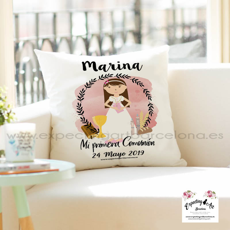 Cojín personalizado de Comunión niña|Modelo Marina| Regalo Único y Artesanal de 40x40cm y 35x35cm