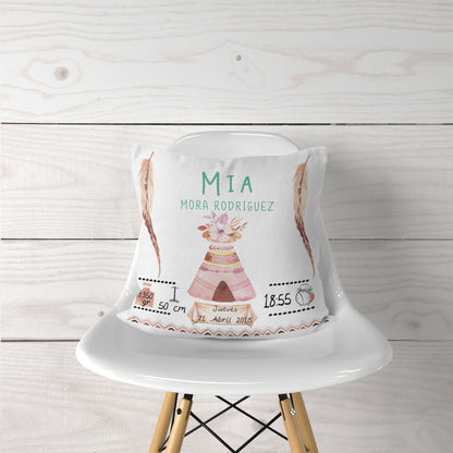 Cojín nacimiento de bebé personalizado con nombre y datos Bebé | Modelo Mia tepee | Funda desenfundable (35cm x 35cm 40cm x 40cm)