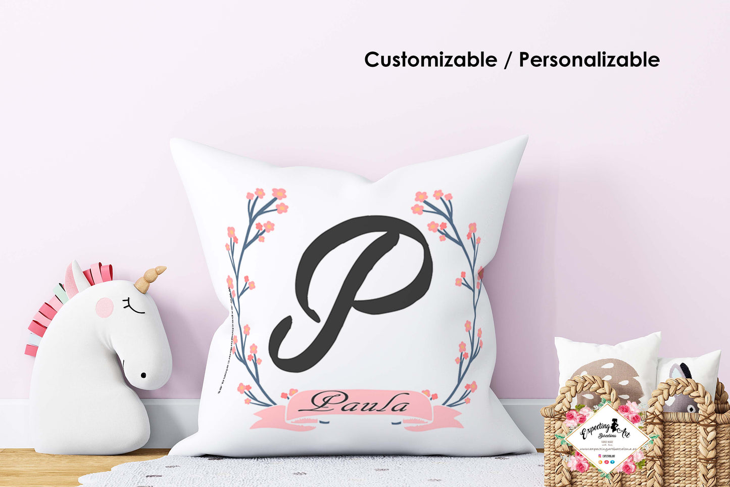 Cojín de Amistad Personalizado con Nombre | Modelo Inicial Flores | Funda Desenfundable (35cm x 35cm / 40cm x 40cm)